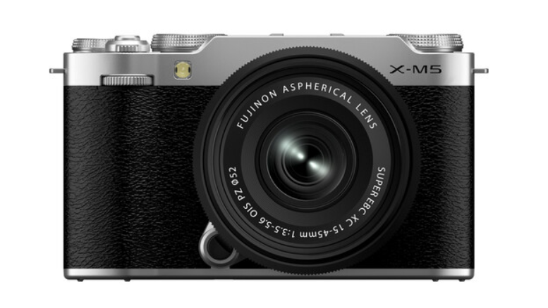 FUJIFILM X-M5 Mirrorless Camera with XC 15-45mm f/3.5-5.6 Lens